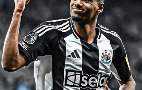 强势罢训！1.5亿标王翻脸！无视经纪人，8大豪门邀请不比哈兰德差