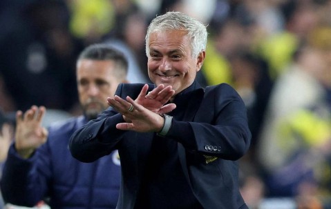 费内巴切接连签下阿森西奥、埃德森等悍将，遭到热议