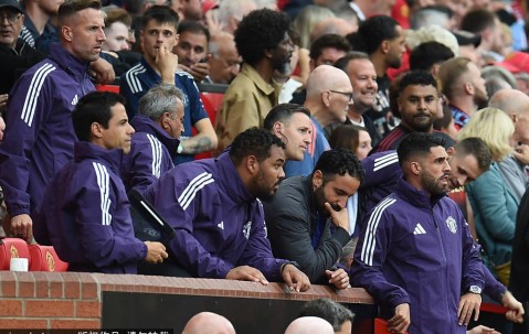 英媒：曼联高层担心阿莫林辞职 将给他信心渡过难关