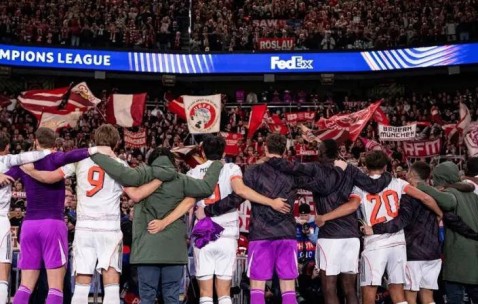 欧冠联赛第4轮积分榜大洗牌！拜仁领跑，巴萨切尔西遭边缘