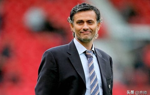 官宣！穆里尼奥下课！费内巴切无缘欧冠，62岁狂人下一站会去哪？