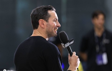 湖人将帅回应詹姆斯广告事件 雷迪克:你们都是傻子？