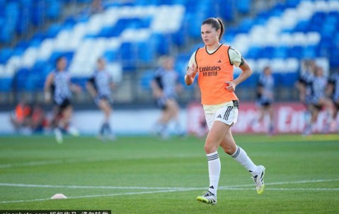 阿尔巴·雷东多闪耀欧冠，助皇马女足大胜罗马