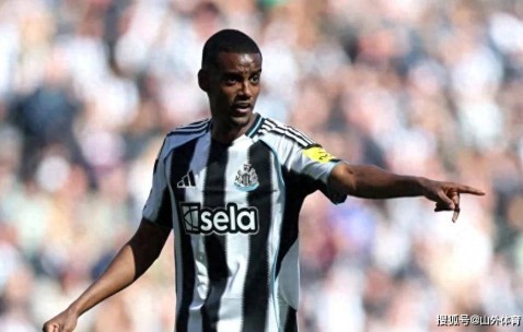 27球6助攻！皇马或签伊萨克补锋线，他能适应西甲吗？