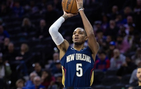 鹈鹕穆雷跟腱恢复良好 预计将于新年后复出