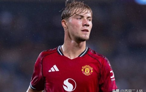 英媒：多家俱乐部争夺霍伊伦德，曼联前锋或重返意甲