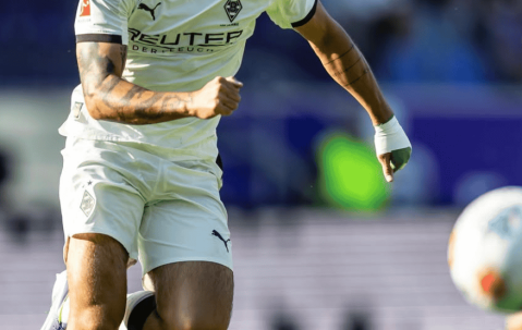 德甲门兴中场卡斯特罗普转换会籍至韩国