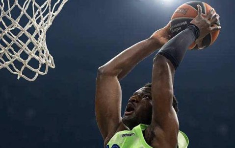 法甲劲旅或签下前马刺内线球员，但遭遇重伤延误转会进程