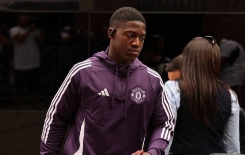 一日英超动向：曼联门将婉拒其他邀约，多纳鲁马正式被蓝月注册