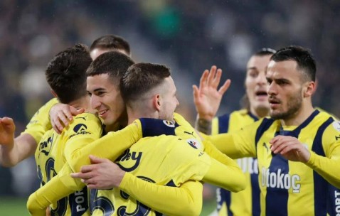 5-2！穆帅主场翻盘！费内巴切6-4晋级，离欧冠正赛就差一步