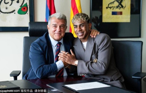 巴萨小将赫克托·福特或将转战巴黎，法甲新军觅得未来之星？