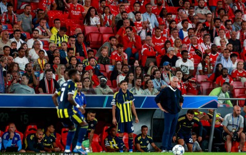 穆帅真尽力了！本菲卡赛季至今双杀法甲尼斯+夺葡超杯，7战全零封