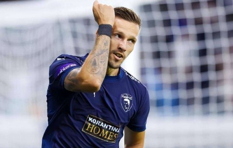 树挪死人挪活！昔日国安水货18球5助攻迎大爆发，即将出战欧冠正赛