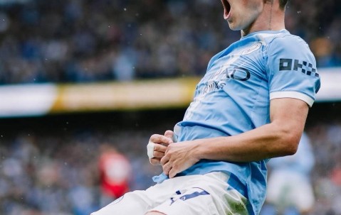 2场造4球！一个23，一个25，却是瓜迪奥拉的曼城进攻最倚仗两人！