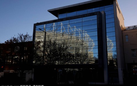 德甲与英冠双重挑战：多特与考文垂能否在客场突围？