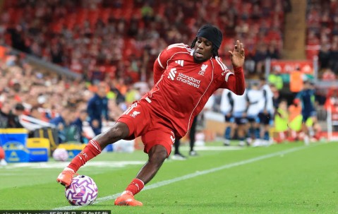 利物浦豪掷1.15亿欧元补强防线，为未来布局雄心尽显