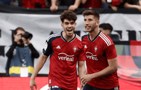 西甲焦点：奥萨苏纳力拼三分，埃尔切死守抢分