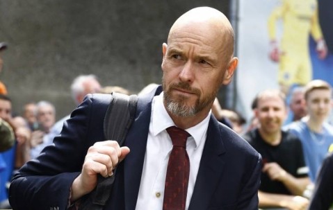 24年英超夏窗回顾：先截拜仁再截皇马！全新曼联呼之欲出，拉爵首个转会窗干得漂亮