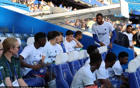 加纳乔：从阿扎尔的影子到切尔西的新星，本赛季目标是赢得奖杯！