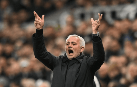 7-2！6-1！欧冠疯狂一夜，巴黎巴萨狂胜，穆帅惨败，马竞溃败