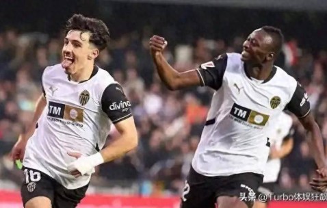 西甲第4轮巴萨饱和攻击！虎啸瓦伦西亚