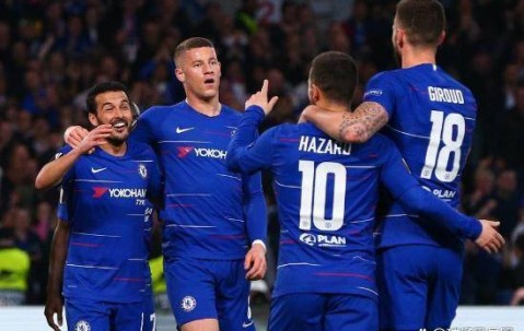 22岁荷兰天才自断后路！删简介拒豪门逼宫莱比锡，切尔西清洗9人名单曝光