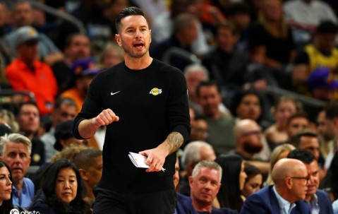 湖人官宣续约雷迪克 菜鸟赛季率队杀至西部第三