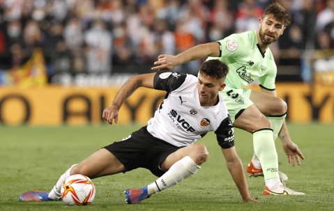 西甲焦点战：皇家马德里对阵巴伦西亚赛前全方位解析与比分展望