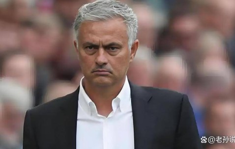 下课警报拉响！穆里尼奥再遭解约，亚洲执教梦碎，只剩嘴仗可打？