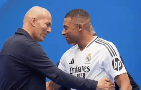 欧冠三连冠传奇！齐达内有望接任法国队主帅，或携手姆巴佩再铸辉煌