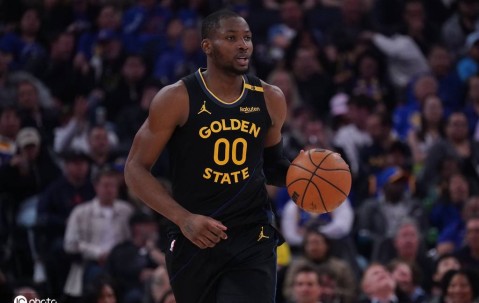 巴特勒组织勇士迷你训练营 全队仅库明加缺席