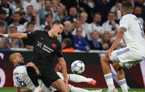 欧冠神剧情：勒沃库森补时乌龙绝平，遭遇德甲劲旅哥本哈根意外阻击