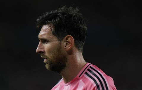 阿森纳新援：梅西好像有上帝视角！没人阅读比赛能接近他！