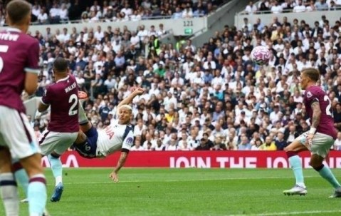 复刻世界杯！里沙利松梅开二度接过孙兴慜衣钵，扛起热刺进攻大旗