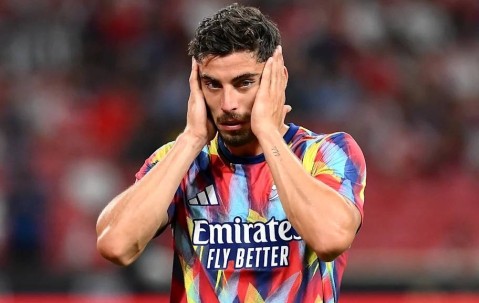 阿森纳锋线再遭重创，哈弗茨膝盖重伤，恐导致紧急引援