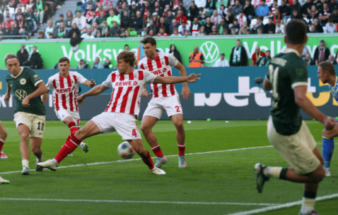 德甲神战！91分扳平99分反超，104分再平，狼堡3-3科隆