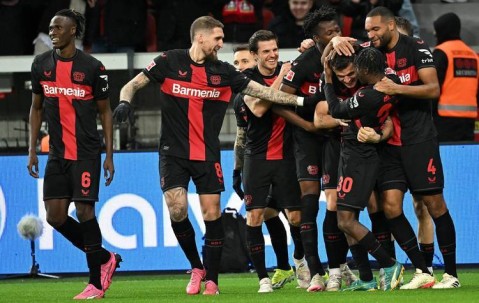 欧冠小组收官前哨战：本菲卡VS勒沃库森 葡超豪门与德甲劲旅争夺出线先机