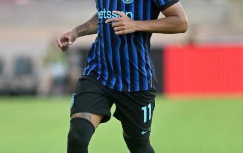 国际米兰豪掷2500万欧元，法甲新星安迪·迪乌夫能否成意甲新宠？