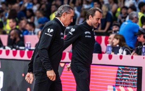 西班牙功勋主帅宣布离任 曾率队夺世界冠军+4次欧洲冠军