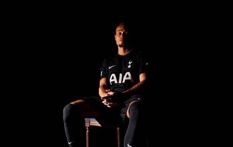 西蒙斯：弗兰克是我选择热刺的重要原因之一，范德文也说服了我