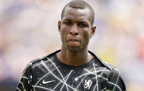 切尔西前锋杰克逊去向成疑，拜仁否认接触，热刺纽卡有意问价