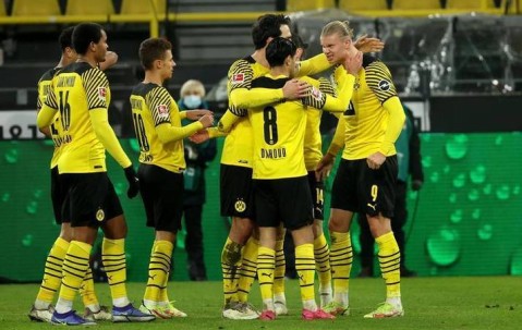 德甲周六 021：圣保利主场对阵多特蒙德前瞻