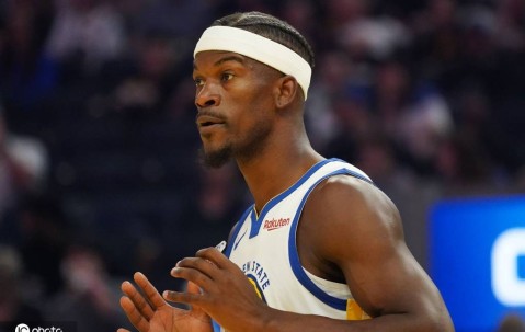 热记:巴特勒在更衣室会让人产生不适感 他控制欲强