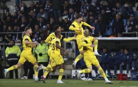 德甲上游卡位战！多特蒙德主场能否碾压科隆客场冲劲？