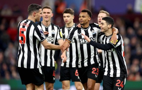 联赛杯地狱客场！纽卡主场碾压热刺？残阵白百合恐遭惨案