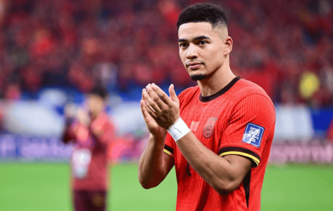 归化专家曝：英超华裔想进国青，却遭多方拒绝，国字号大门难开