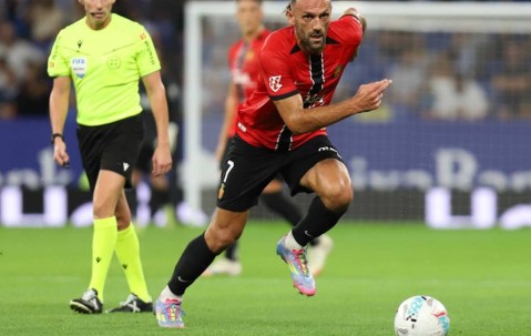 欧冠首轮前瞻：巴萨三叉戟出击，纽卡沃尔特马德能否破防？