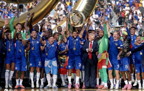 三球完胜 切尔西夺世俱杯冠军！</title>
        
    <title>三球完胜 切尔西夺世俱杯冠军！