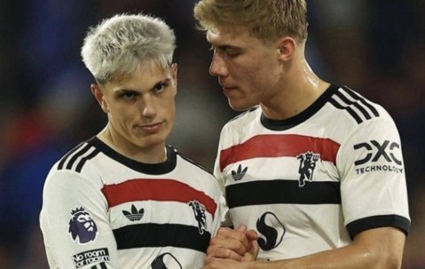 一场3-1让那不勒斯登顶意甲！孔蒂激活曼联弃将：首秀14分钟进球