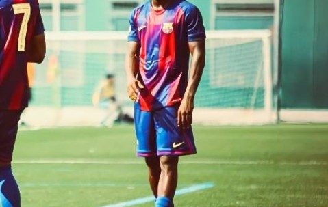 每体：巴萨15岁小将通卡拉被提拔到U19，他将随队征战青年欧冠